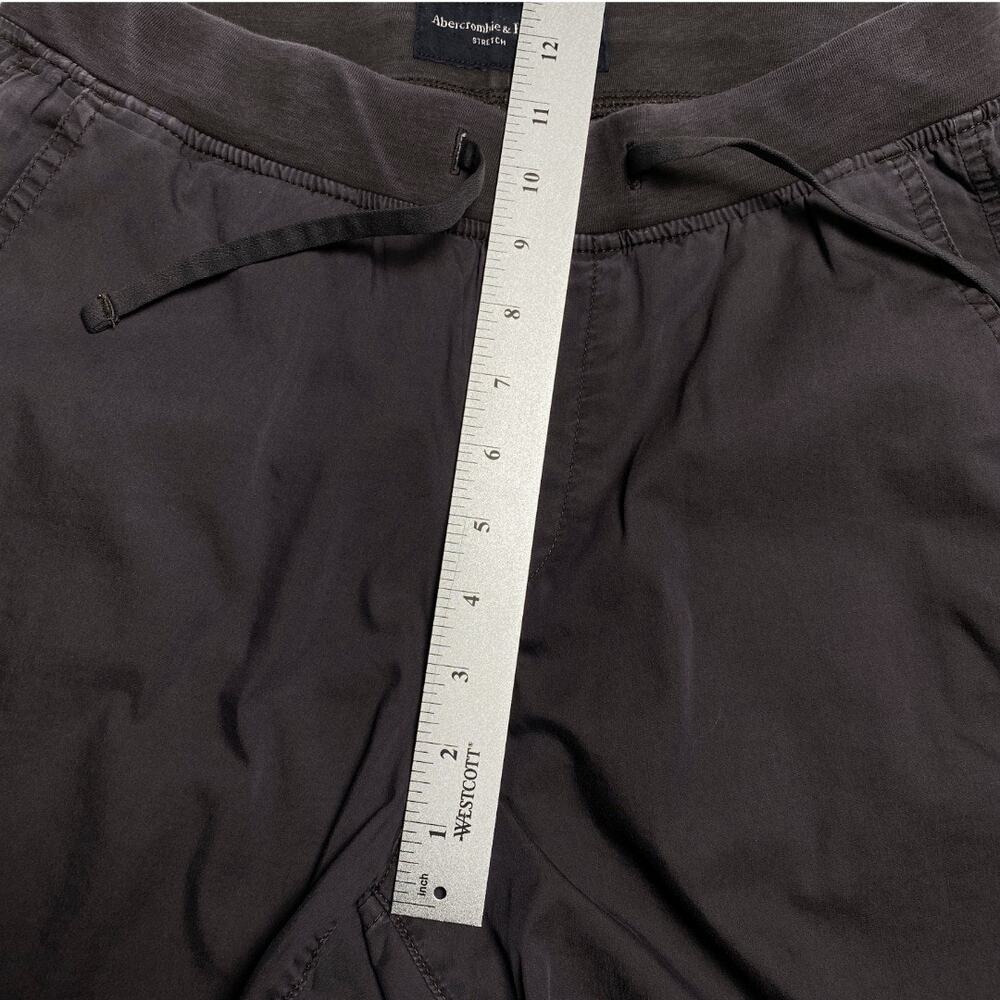 Abercrombie & Fitch XS Stretch Pull On Shorts Zip Pocket Dark Gray - Picture 5 of 11
